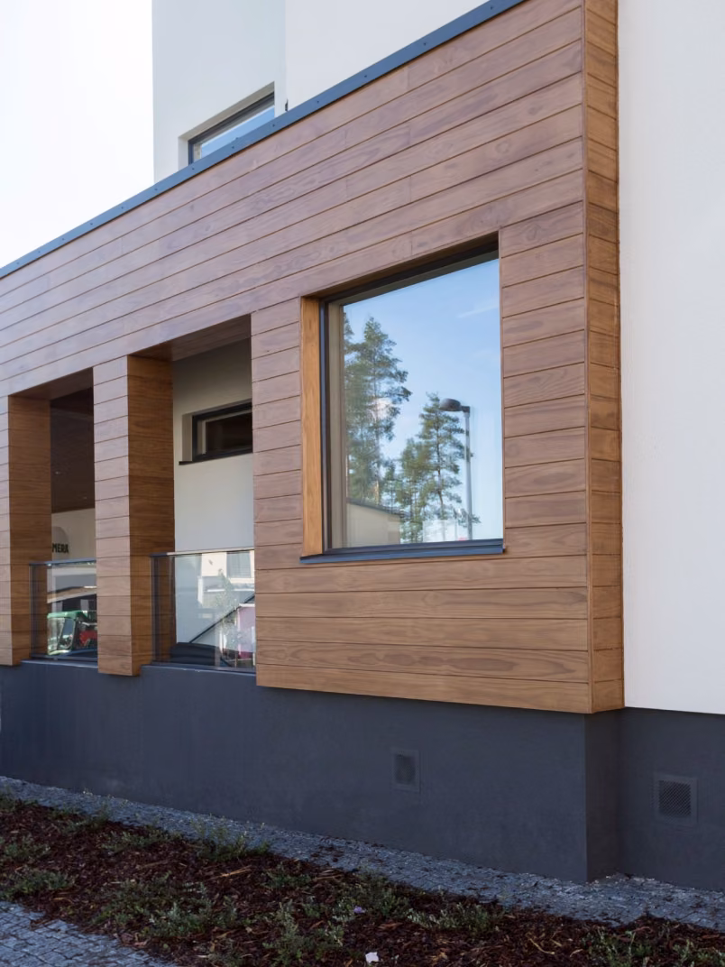 Painting wooden facades