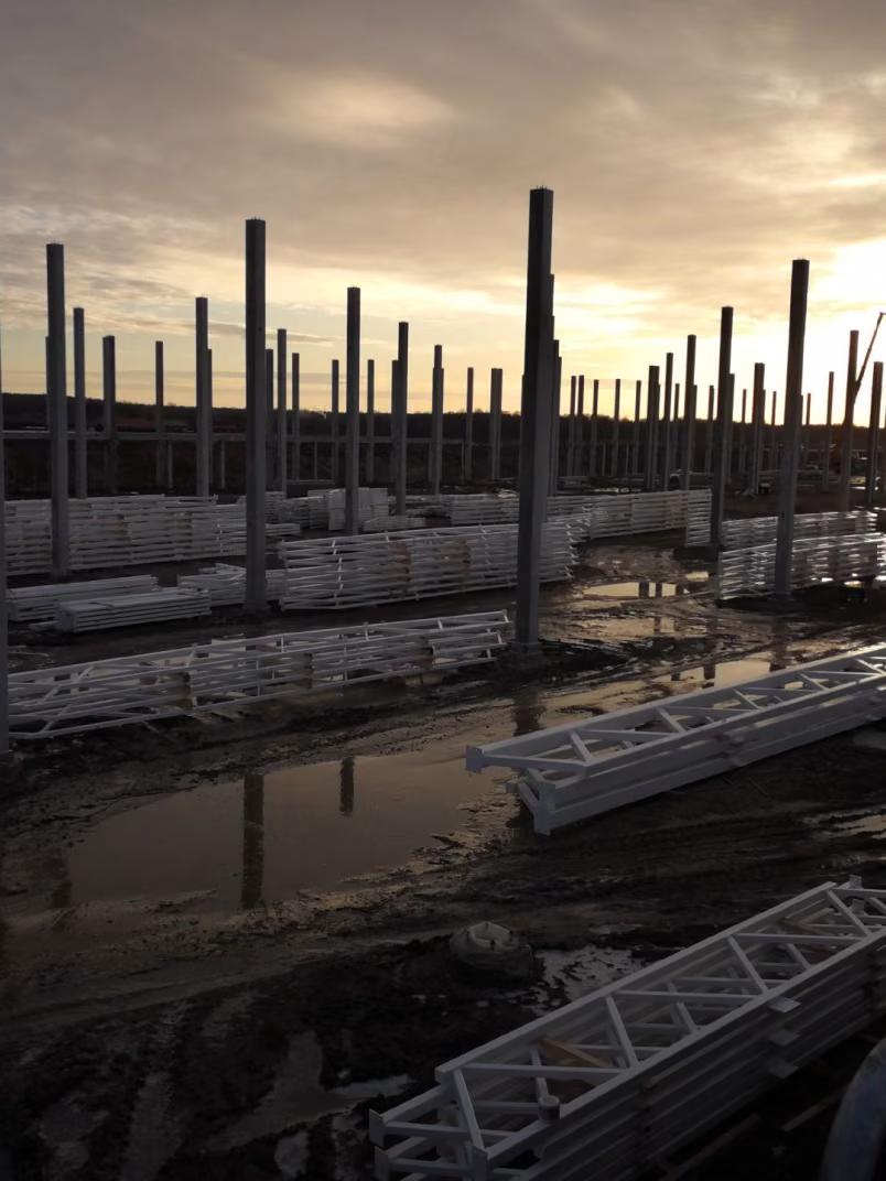 Water-borne vs. solvent-borne metal coatings